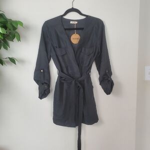 Essue Black Shorts Romper Long Sleeve Women's Size Medium